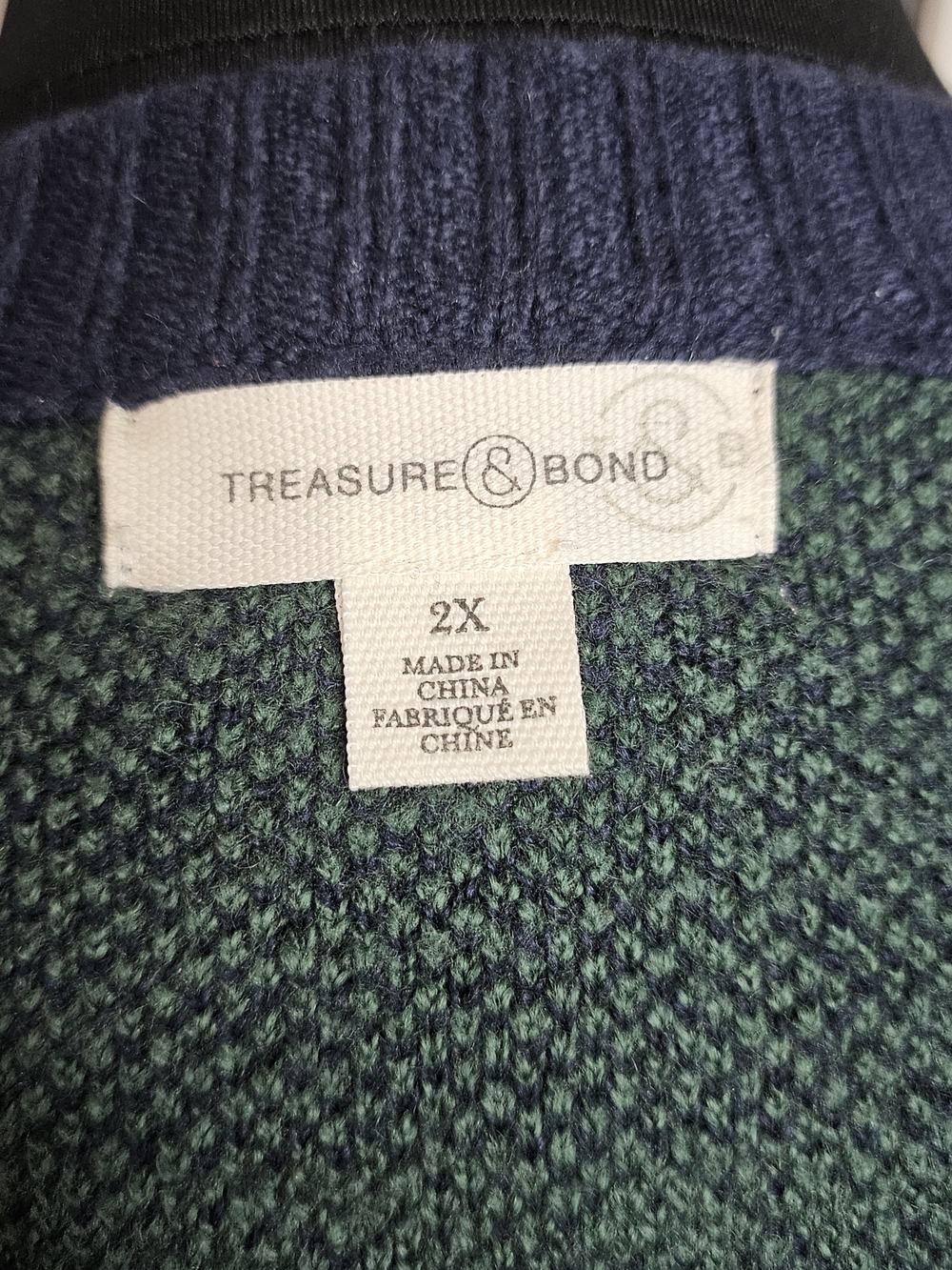 Treasure & Bond Navy and Green Plaid V-Neck Cardigan - Picture 4 of 5
